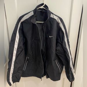 Men’s Medium Oversized Nike Windbreaker